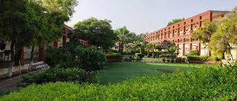 Maharaja Ranjit Singh College